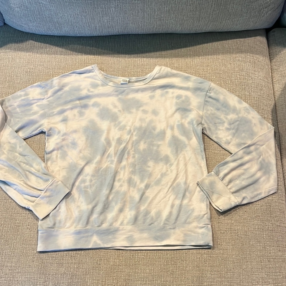 Blue and white tie-dye long sleeve